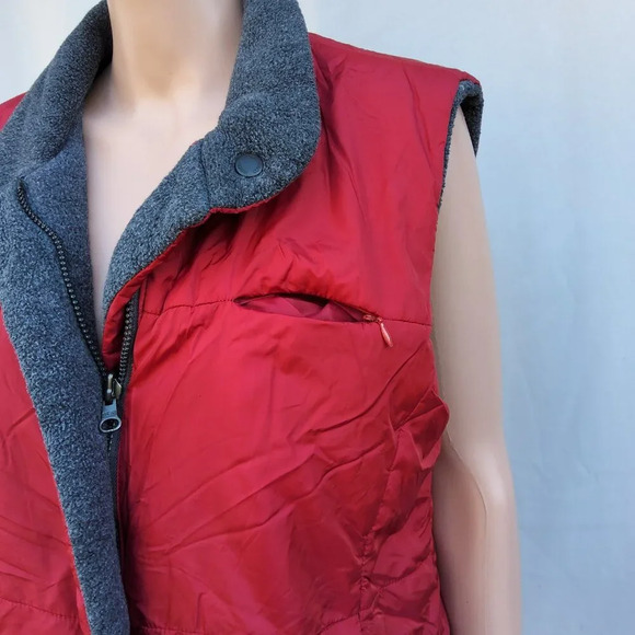 NY&Co Women's Puffer Vest Reversible Large Red Grey Zip up Soft Outdoor Warm - Picture 11 of 12